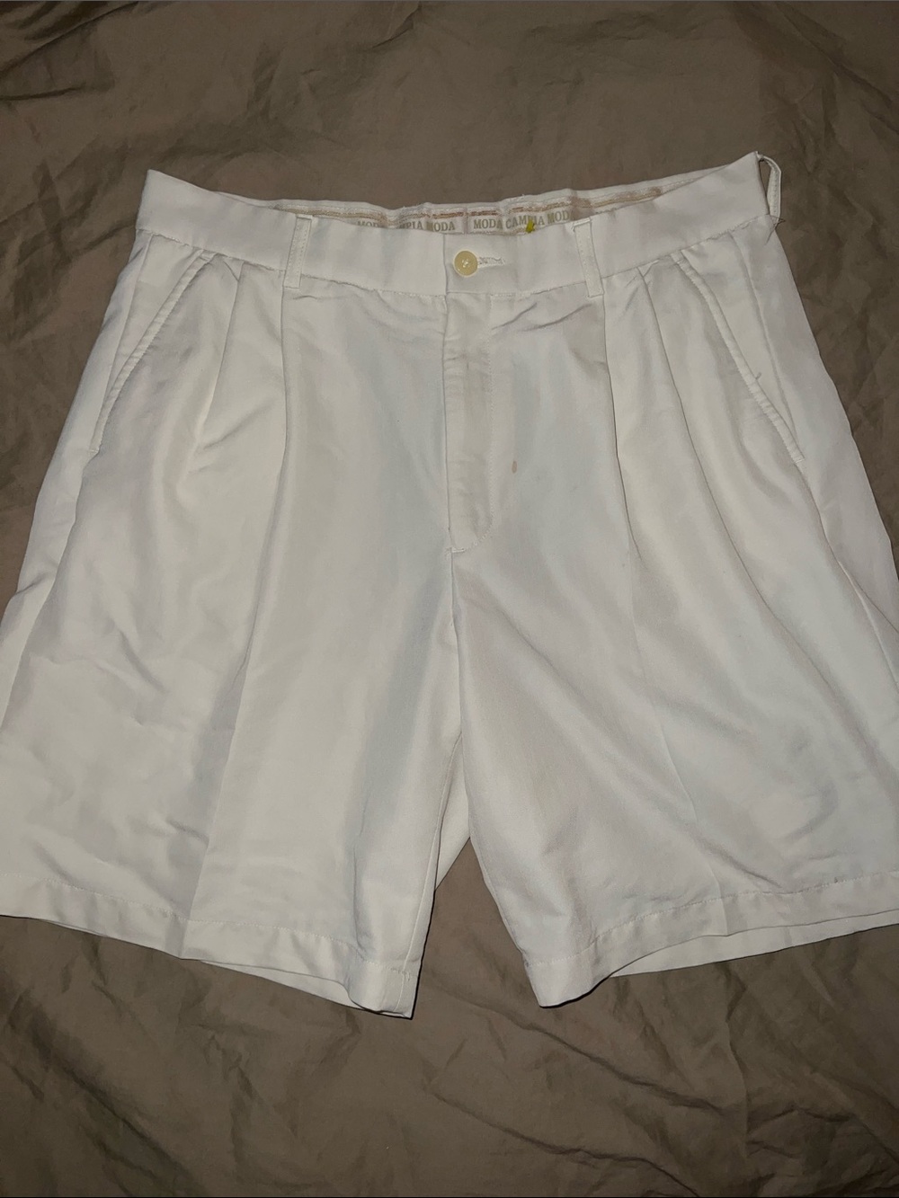 Moda Campia Cream Khaki Pleated Shorts